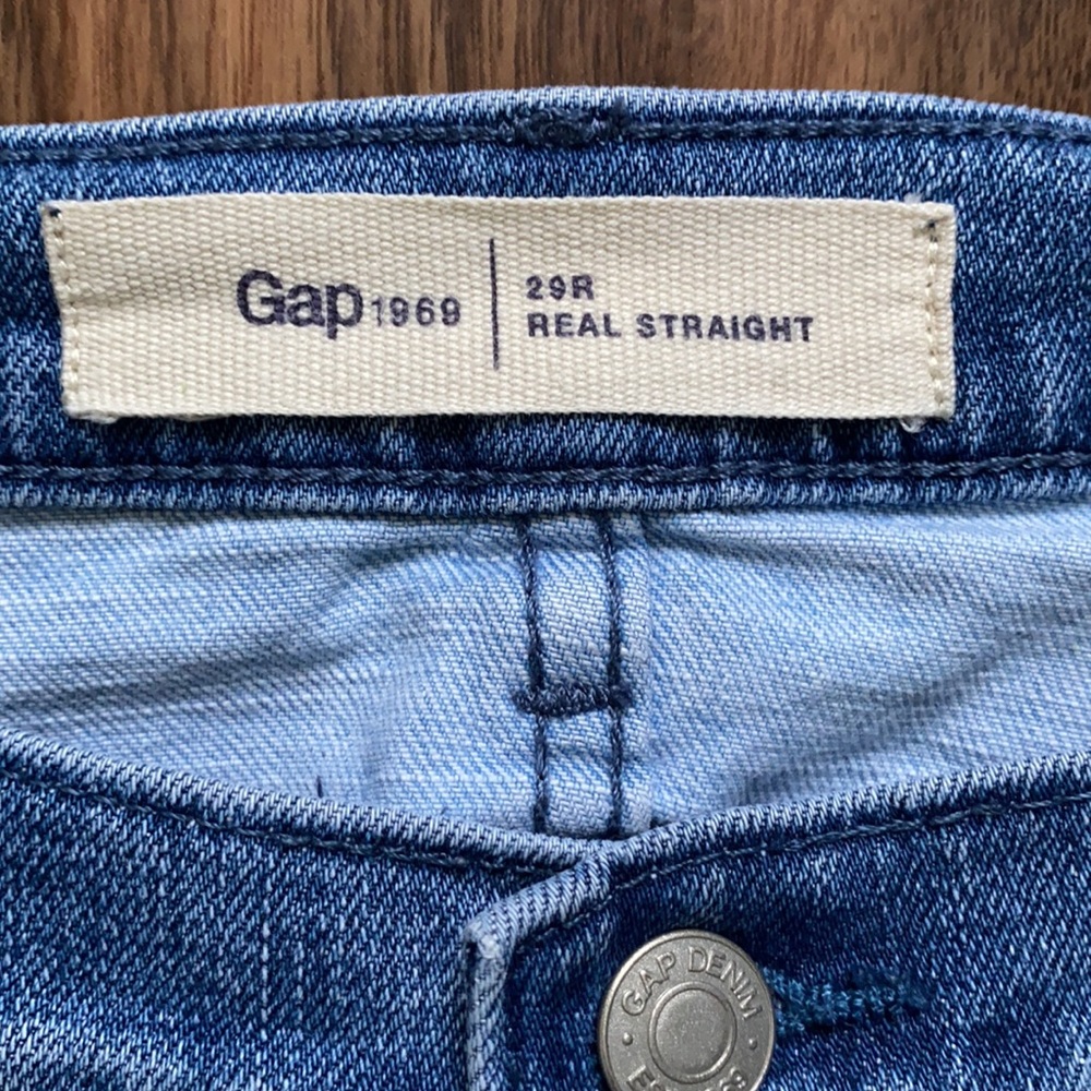Gap Real Straight Jeans - Picture 6 of 14